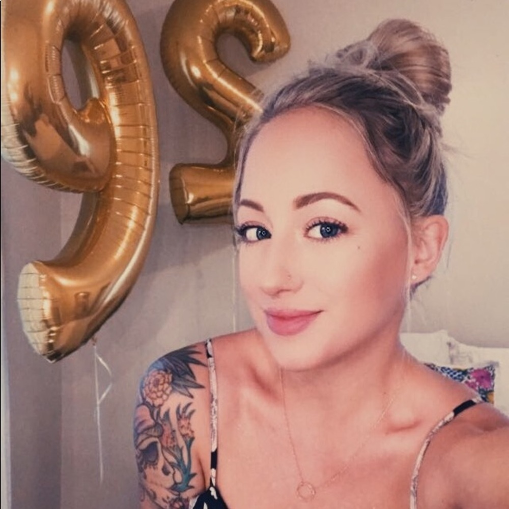 Meet your Posher, Sara